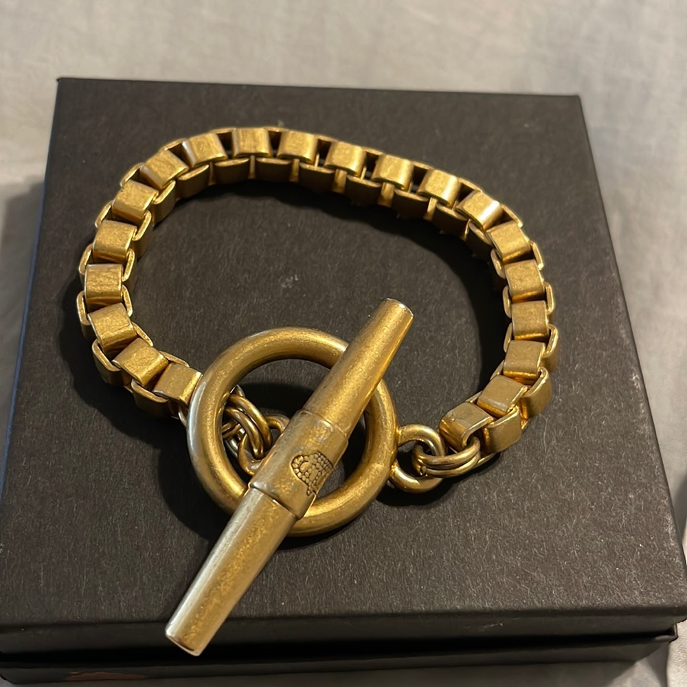 Juicy Couture Gold chunky bracelet